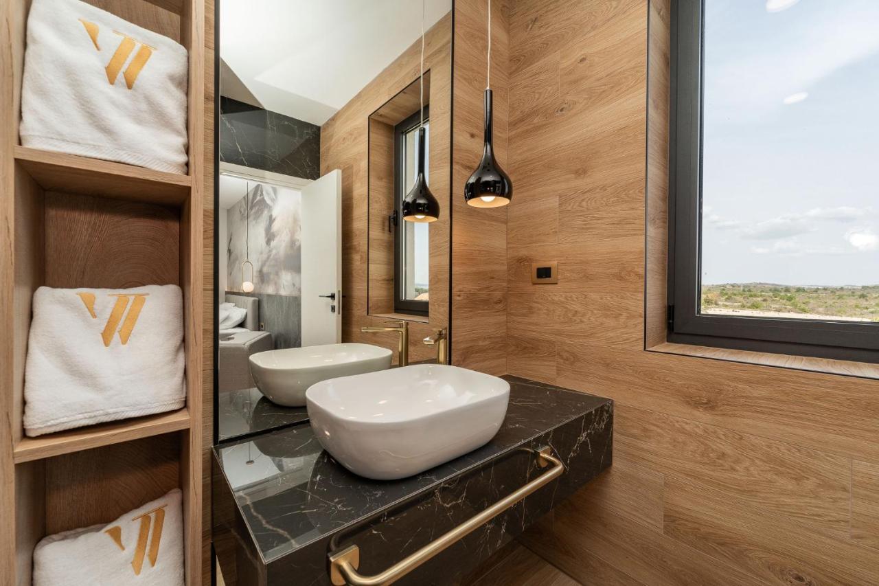 Luxury Villa Kaia - Sea View, Heated Pool, Jacuzzi, Gym And Sauna