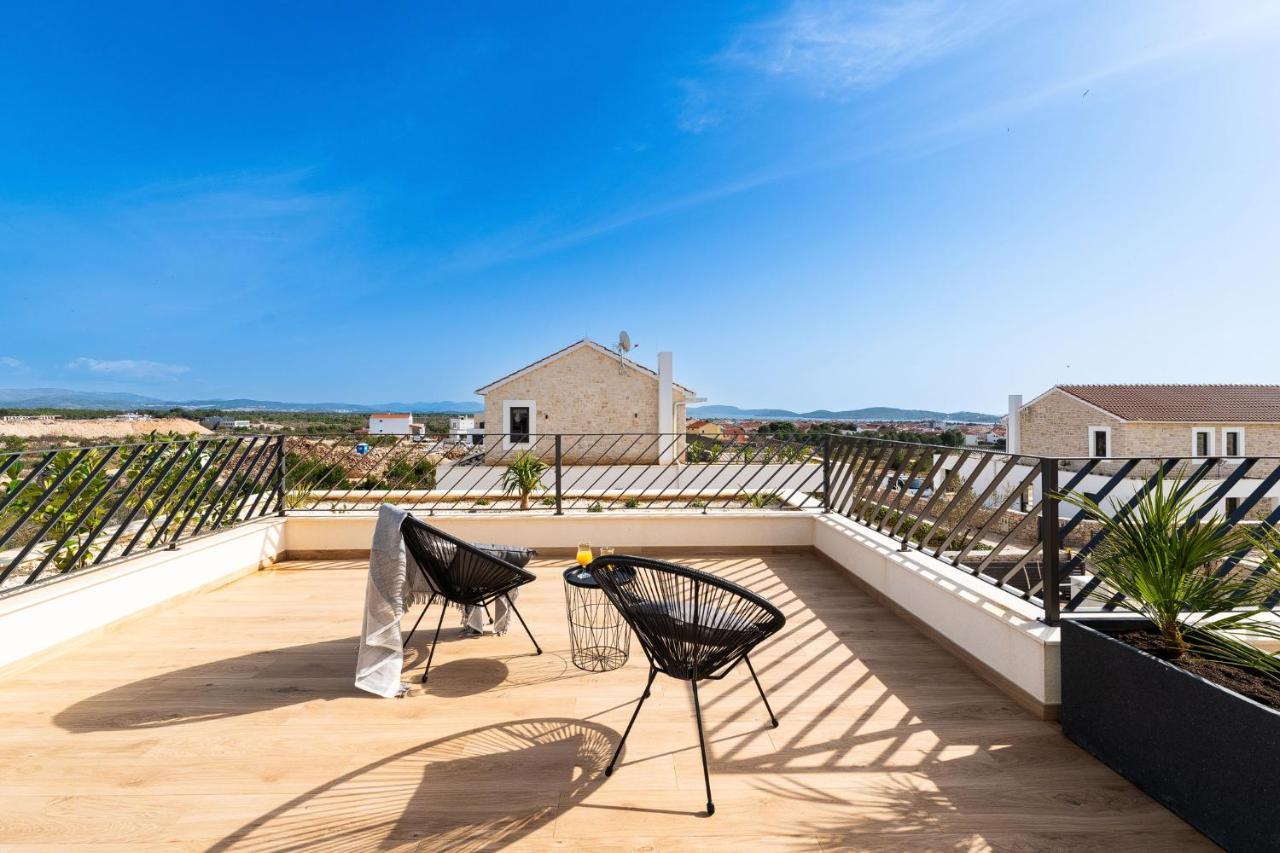 Luxury Villa Kaia - Sea View, Heated Pool, Jacuzzi, Gym And Sauna 1