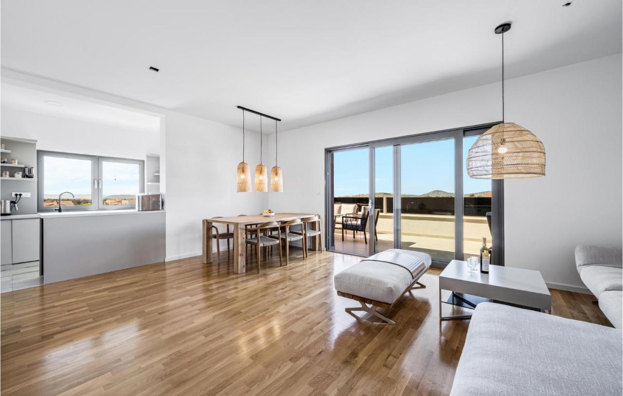 3 Bedroom Amazing Apartment in Vodice