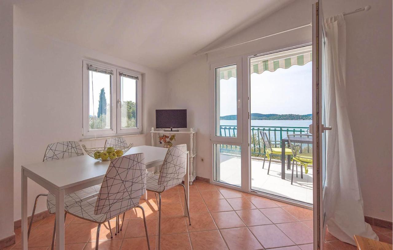 Amazing Apartment in Pirovac 1