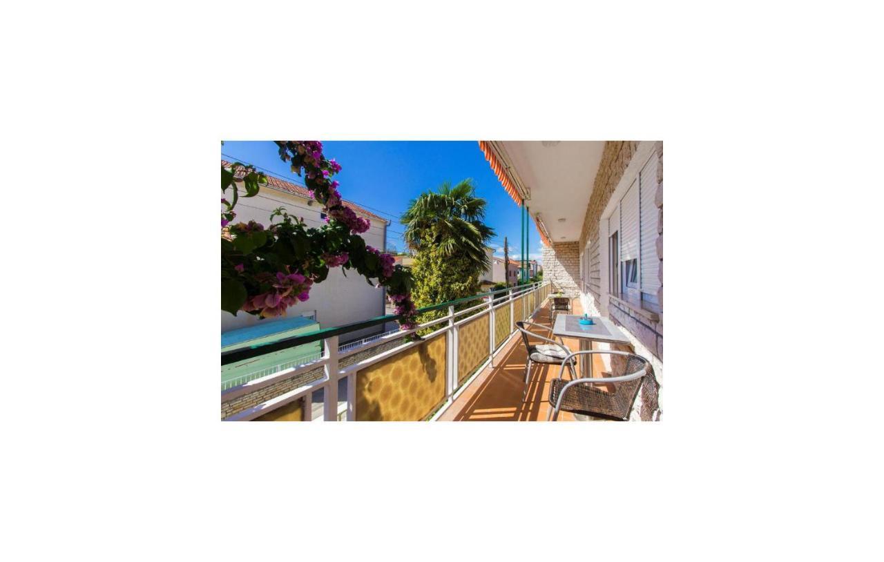 3 Bedroom Amazing Apartment in Vodice
