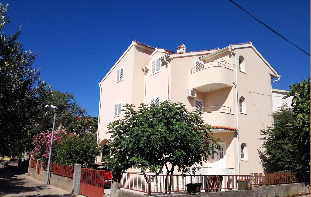 Deluxe Apartment Lavanda