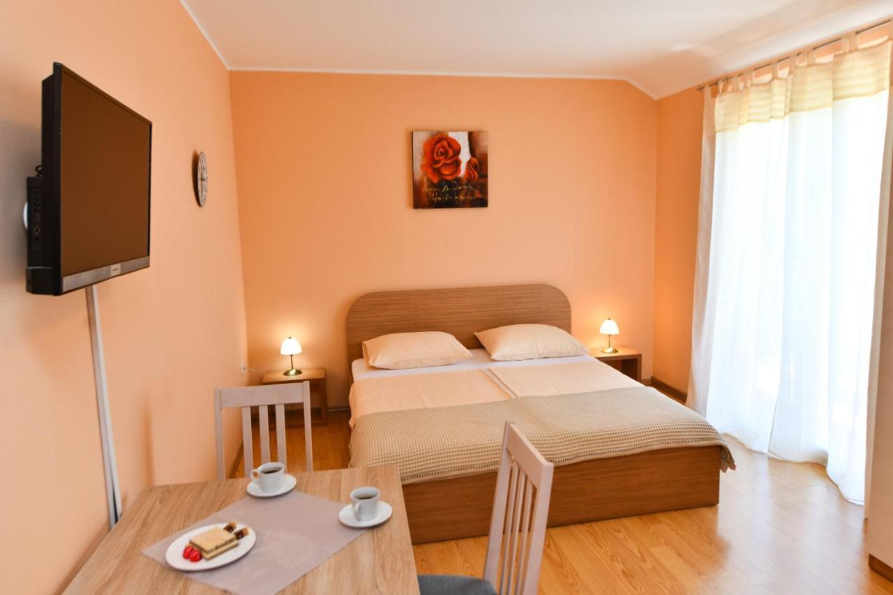 Apartments Villa Miranda 2