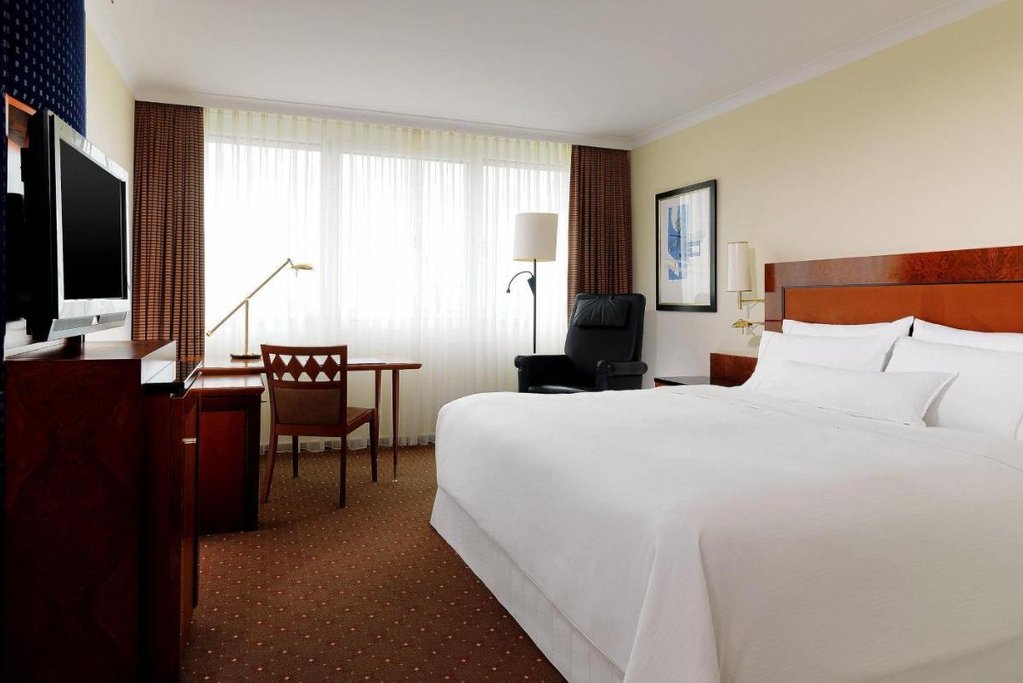 The Westin Grand Munich 1
