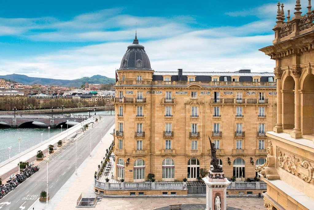 Hotel Maria Cristina, a Luxury Collection Hotel
