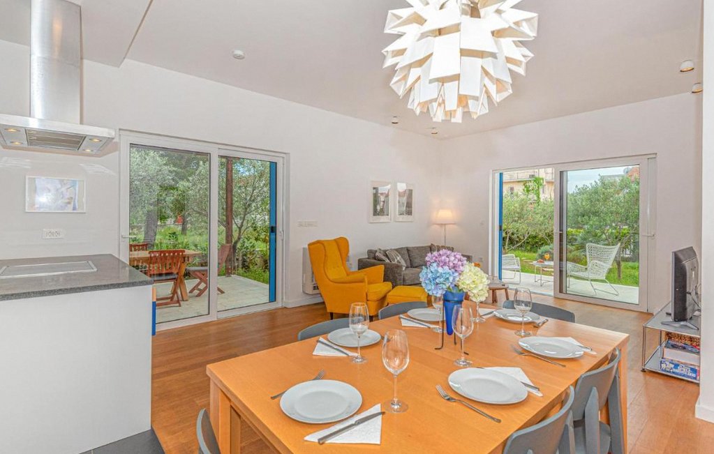 3 Bedroom Amazing Home in Vodice 1