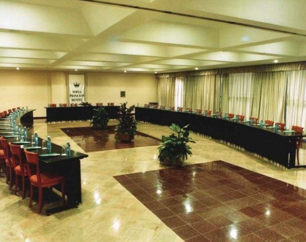 Ramada by Wyndham Sofia City Center 2