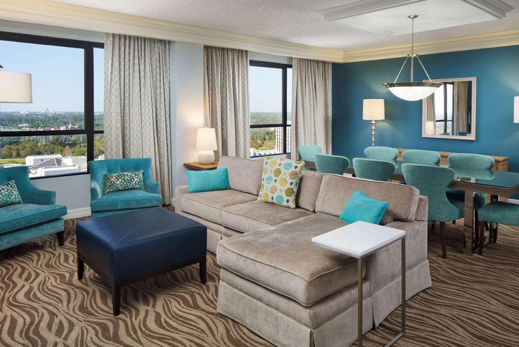 Wyndham Lake Buena Vista Disney Springs Resort Area 1