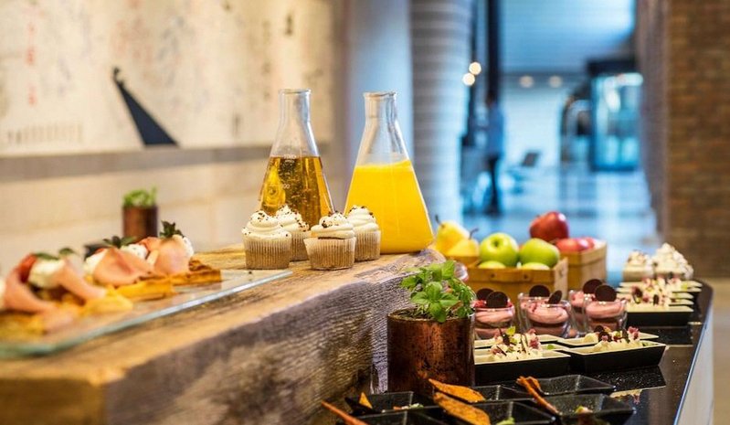 Radisson Collection Hotel Old Mill Belgrade 1