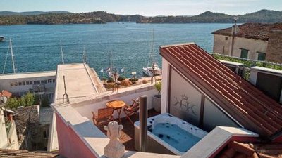 King Kresimir Heritage Hotel 2