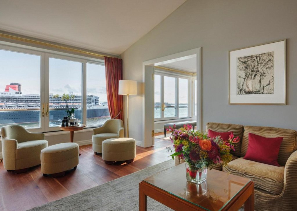 Hotel Louis C. Jacob 1