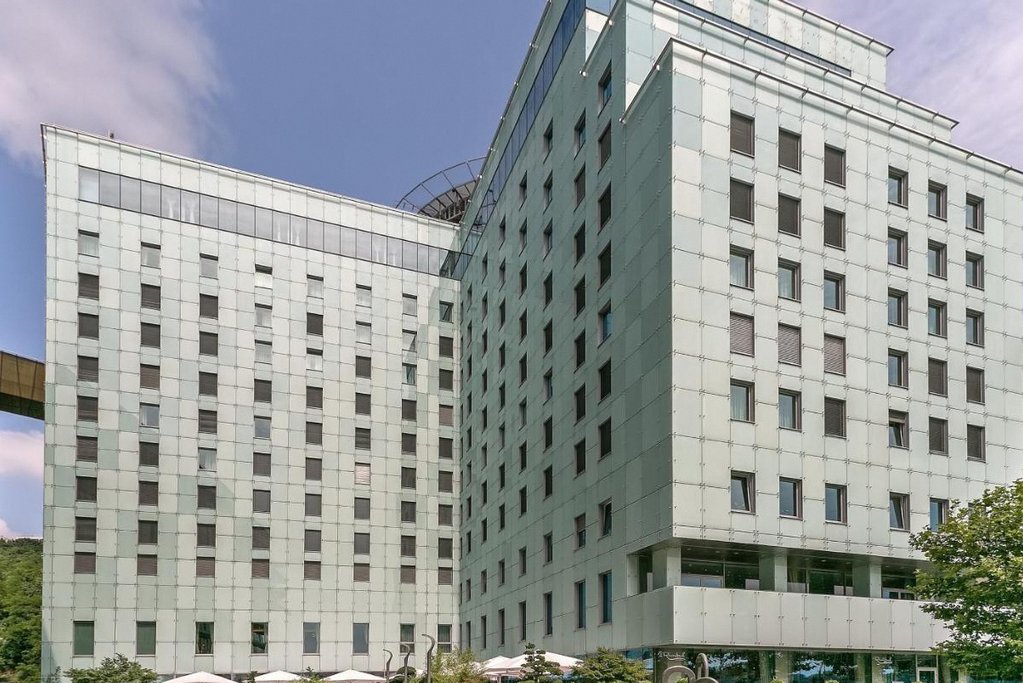 Grand Hotel River Park, a Luxury Collection Hotel 2