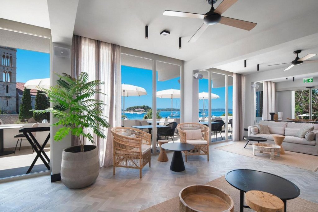 Beach Bay Hvar Hotel