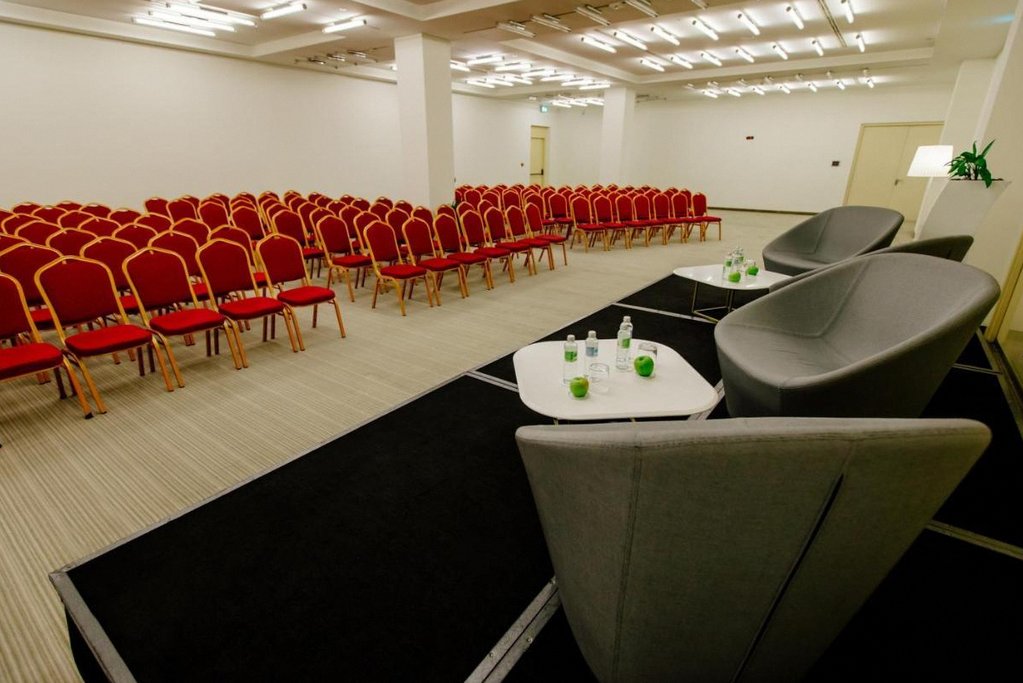 Crowne Plaza Belgrade 2