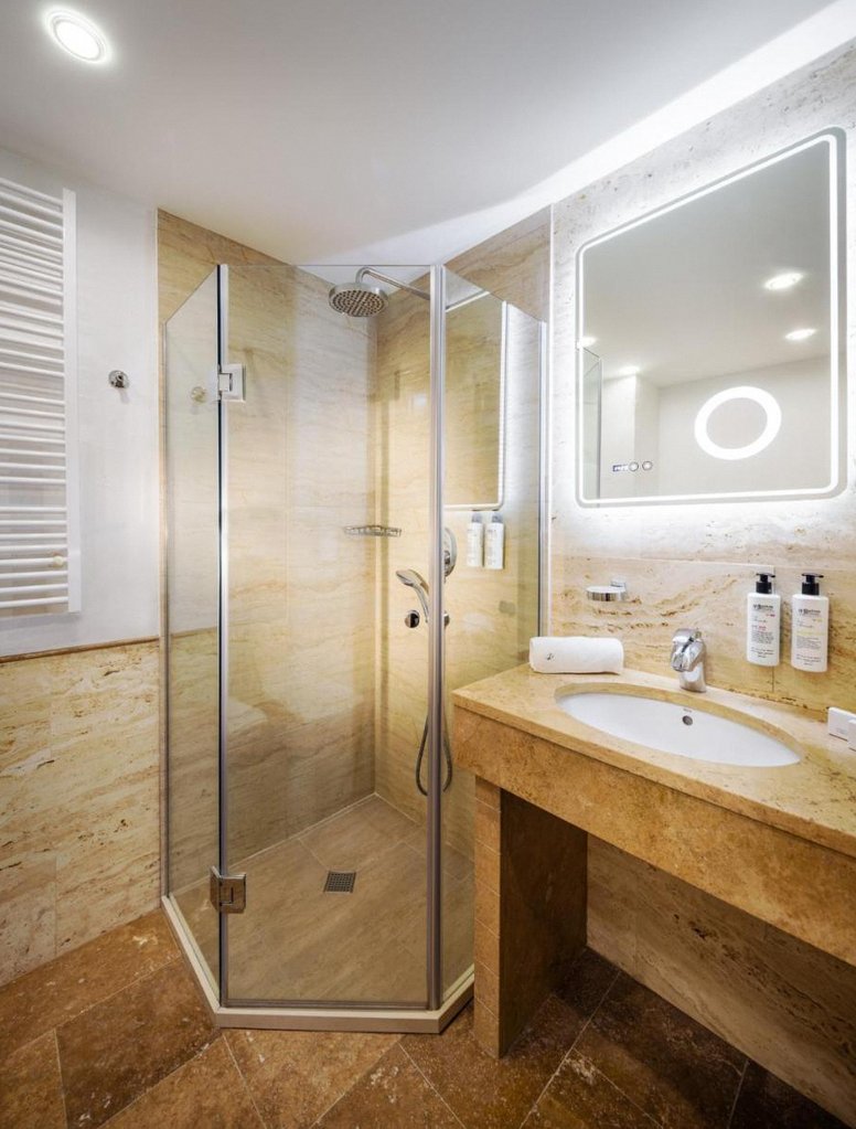 Rosslyn Thracia Hotel Sofia 2