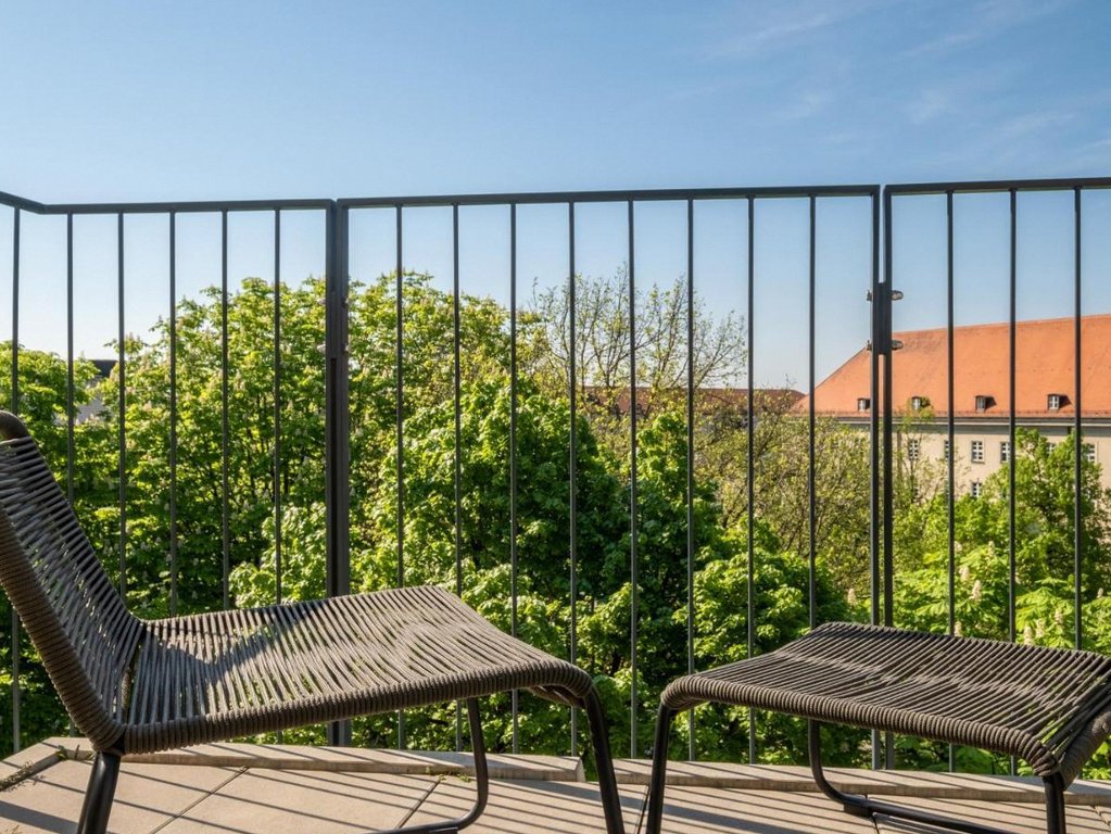 Numa Munich Stark 2