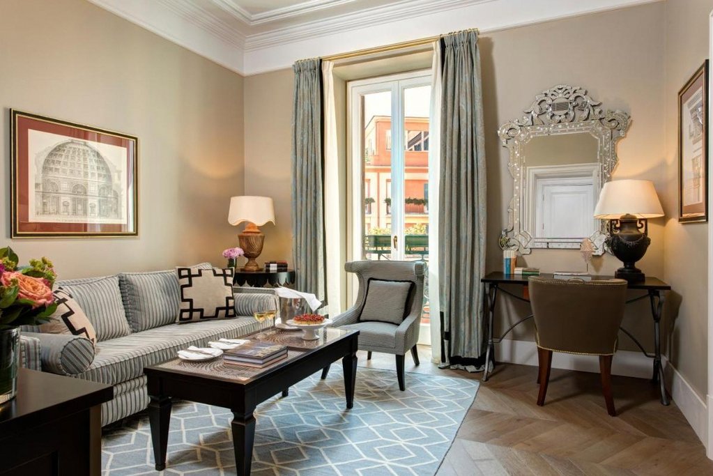 Hotel de la Ville, a Rocco Forte Hotel