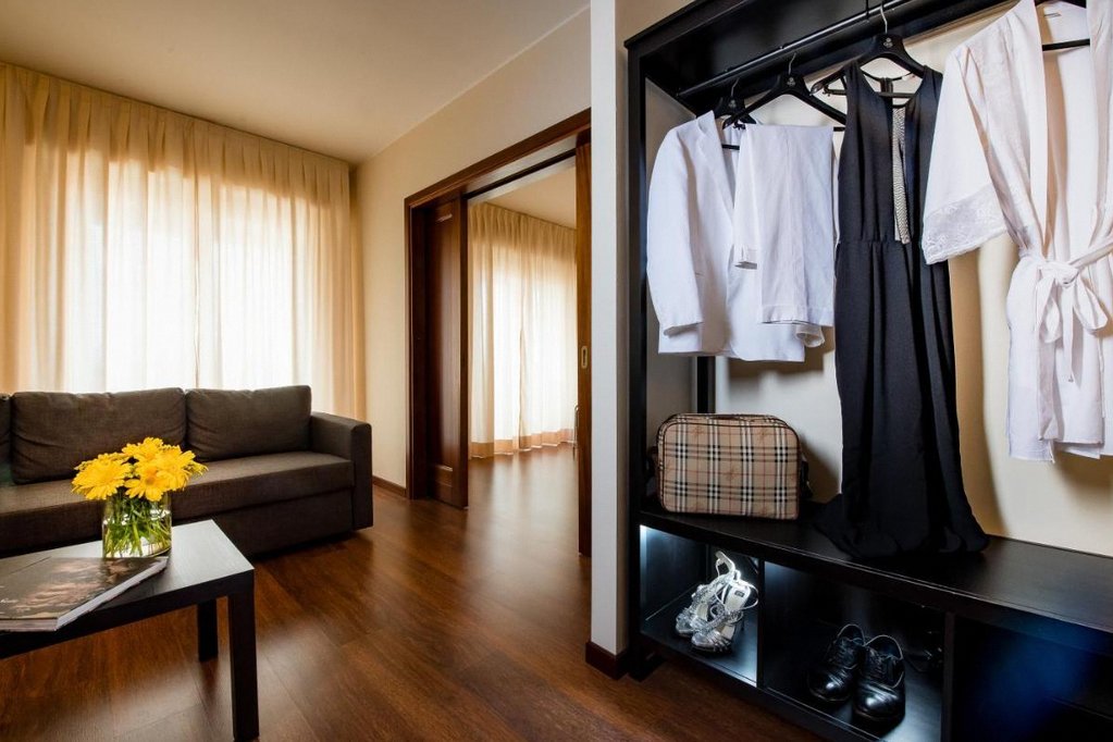 Astoria Palace 2