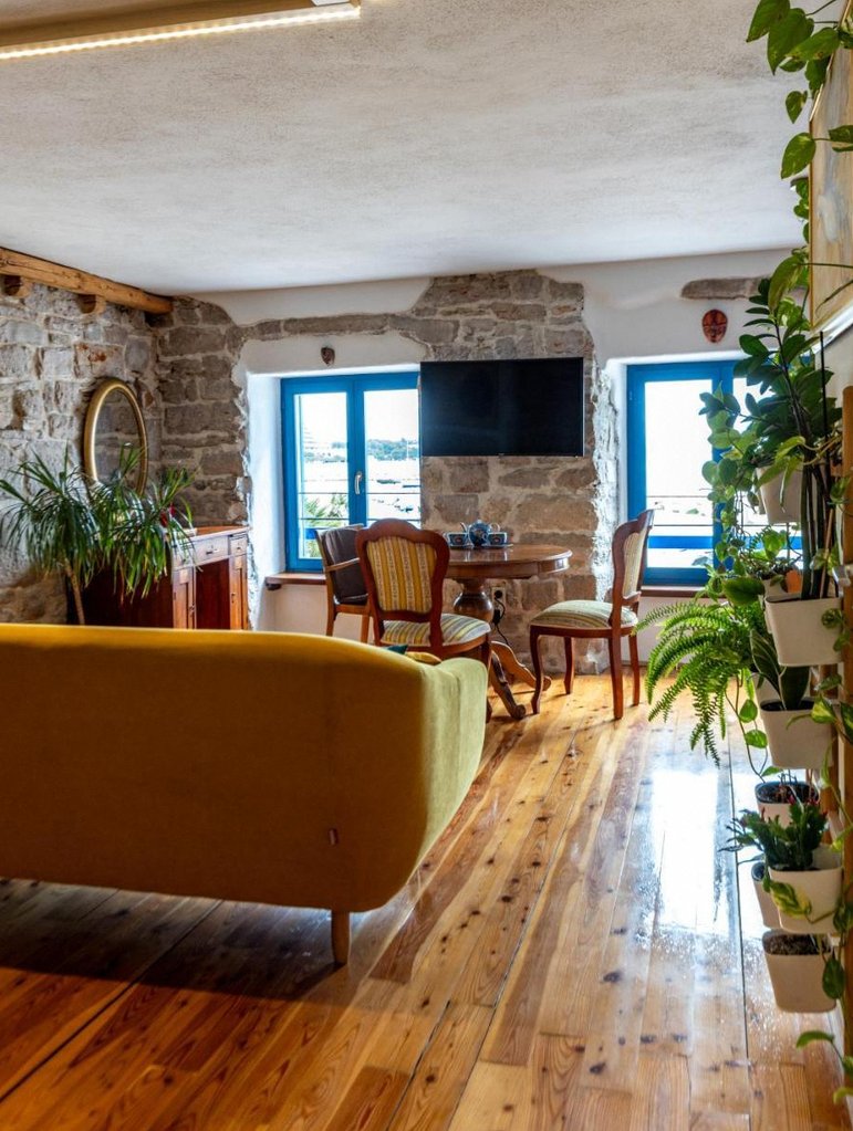 Old House (Adults Only)