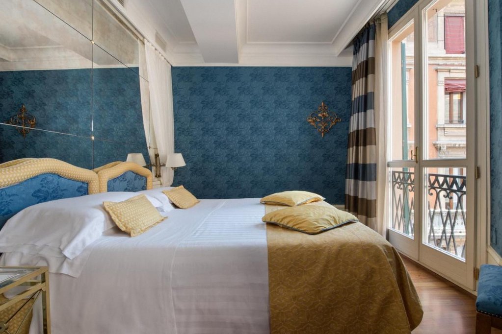 Art Hotel Orologio 2