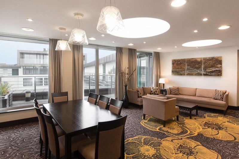 Radisson BLU Carlton 2