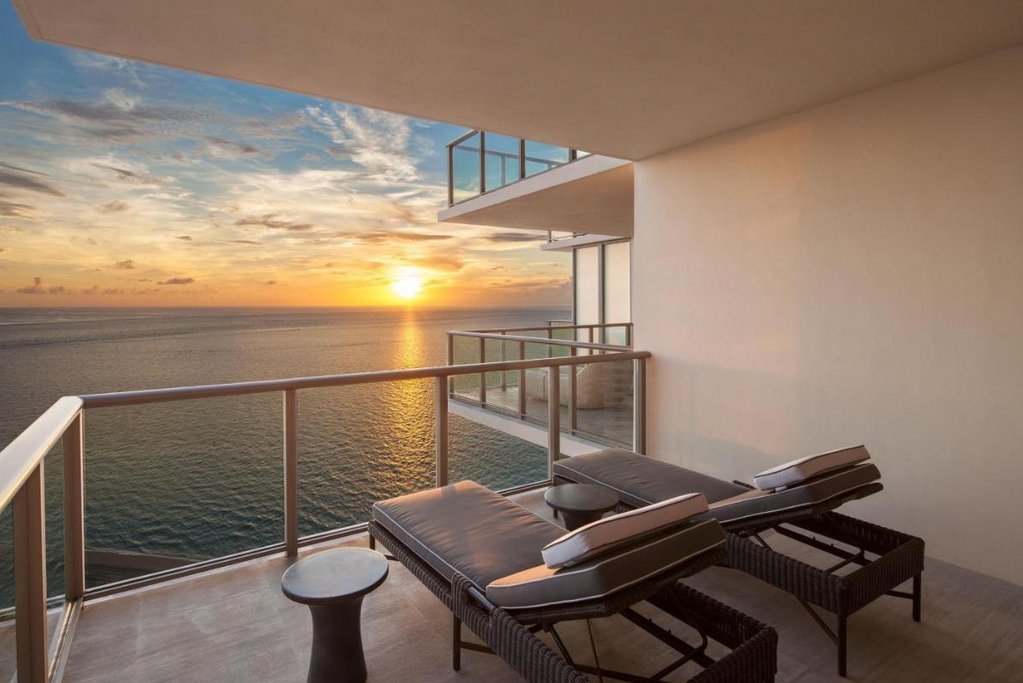 The St. Regis Bal Harbour Resort 2