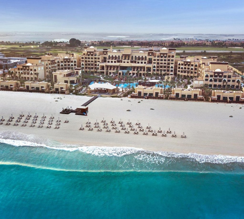 Saadiyat Rotana Resort & Villas 2