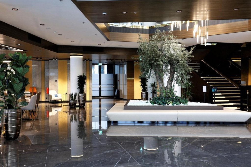 Grand Plaza Hotel And Congress Centre 2