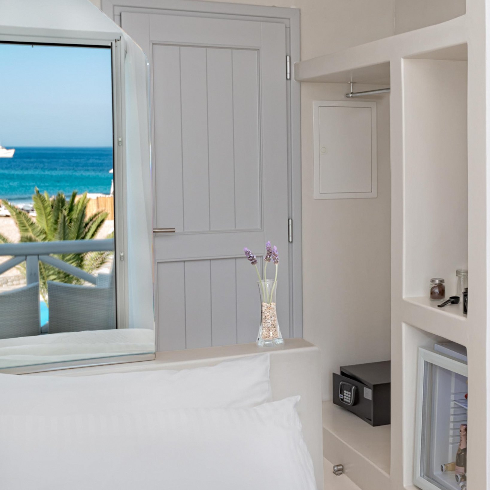 Myconian Sunrise Relais & Chateaux Hotel 1