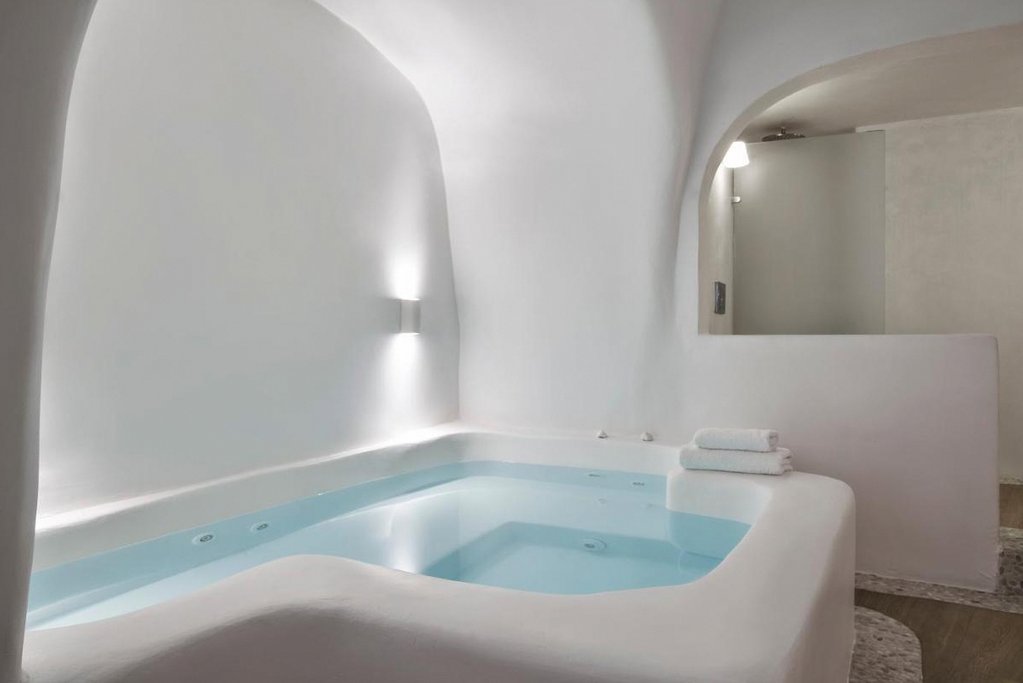 Katikies Kirini Santorini 2