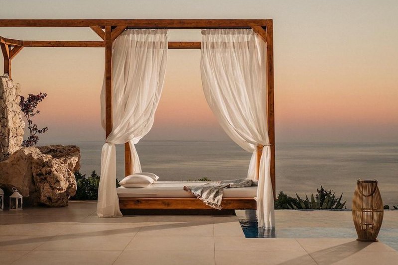 Emerald Villas & Suites 1