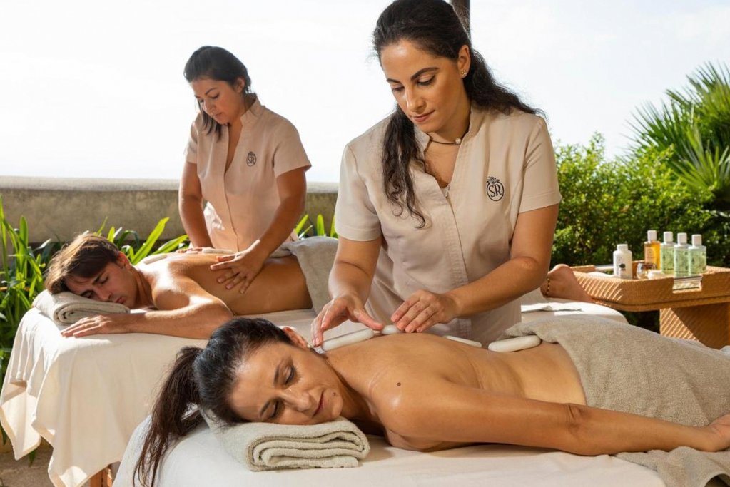 Monastero Santa Rosa Hotel & SPA 1