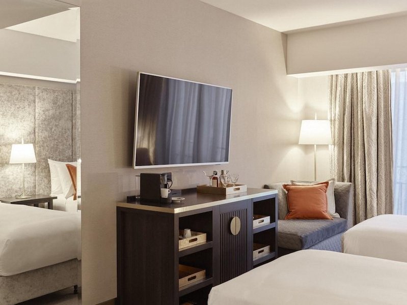 Lyall Hotel And SPA 2