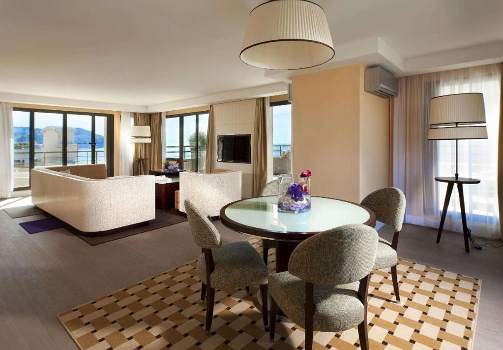 Hyatt Regency Nice Palais de la Mediterranee 1