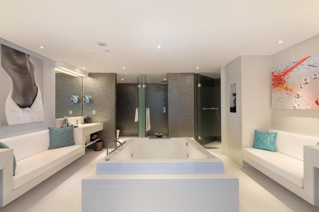 Double Six Luxury Hotel 2