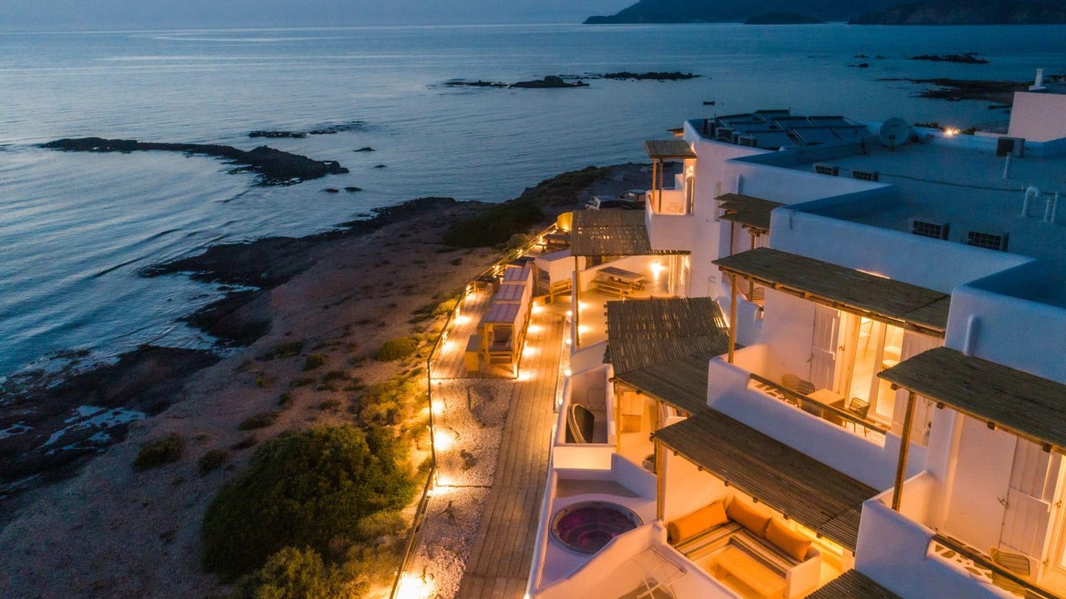 Salt Suites Milos