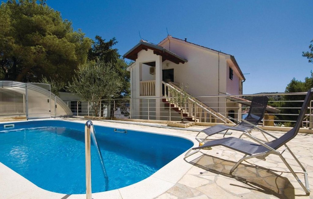 Awesome Home in Tisno with Wifi