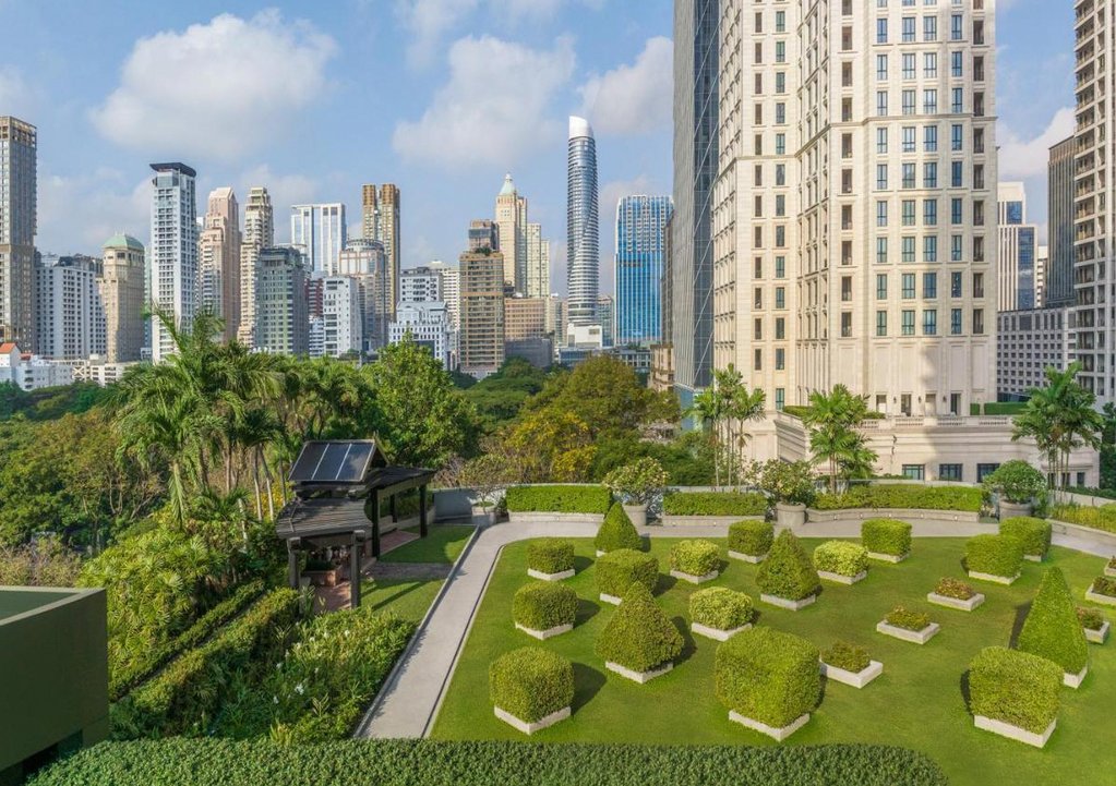 The Athenee Hotel, a Luxury Collection Hotel 2