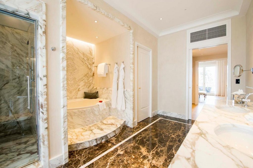 Palazzo Parigi Hotel Grand SPA 1