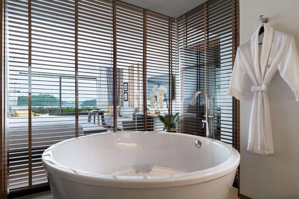 The Nai Harn 1