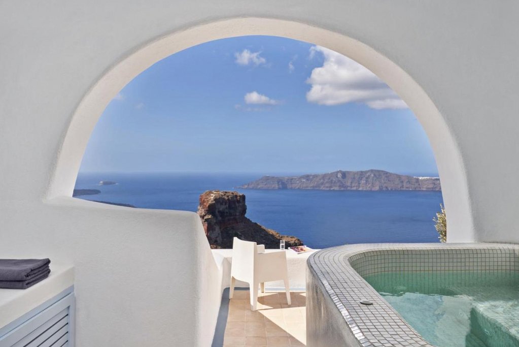 Astra Suites