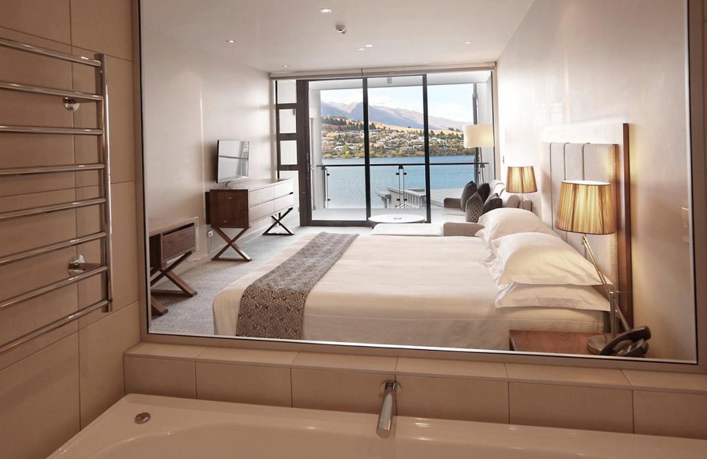 The Rees Hotel Queenstown 1