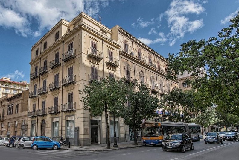 Artemisia Palace