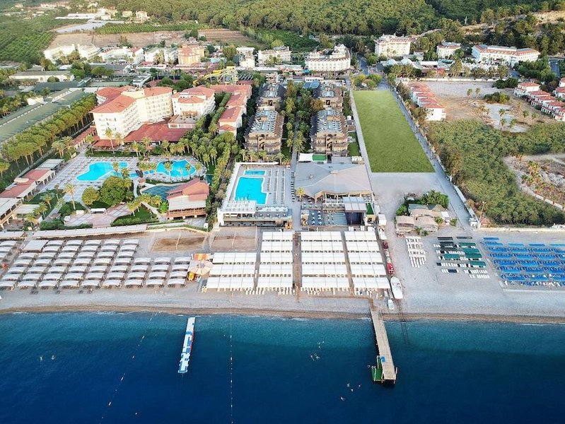 Sailor's Beach Club