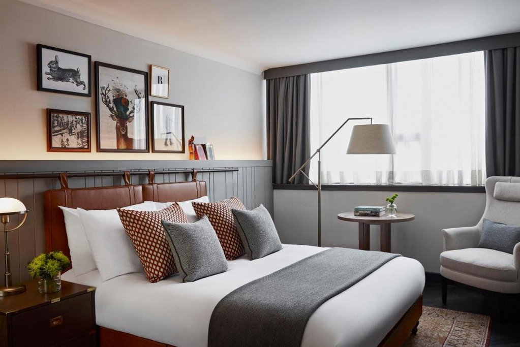 Kimpton Charlotte Square 1