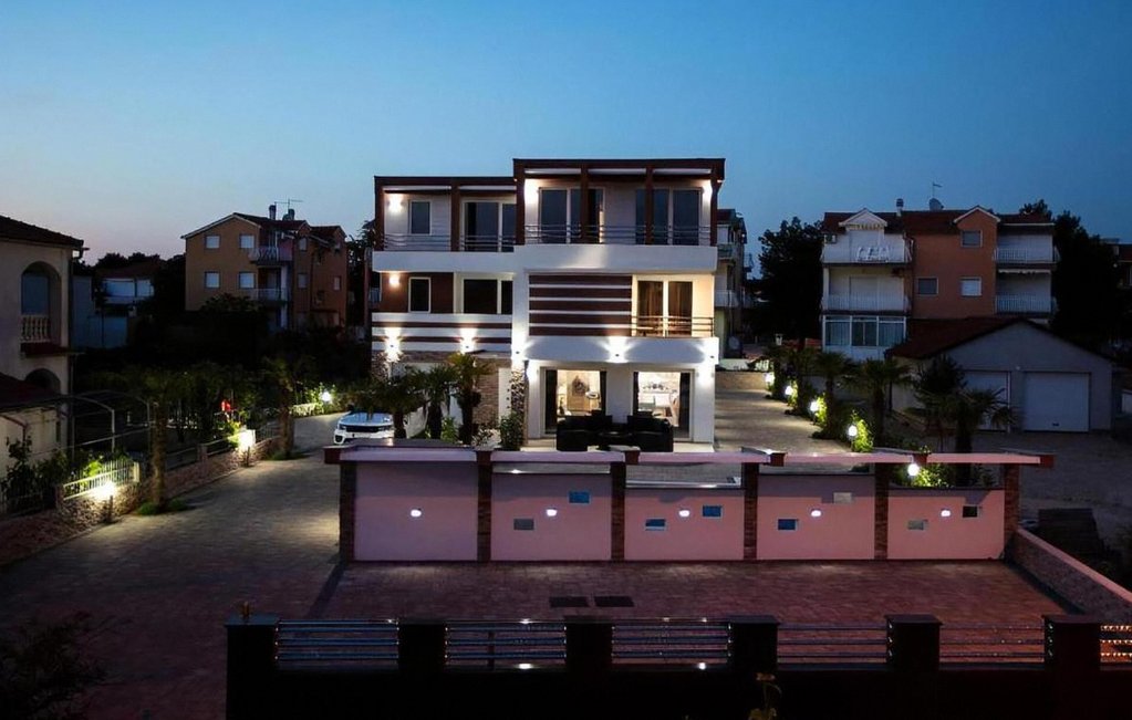 Amazing Apartment in Vodice with Wifi 1