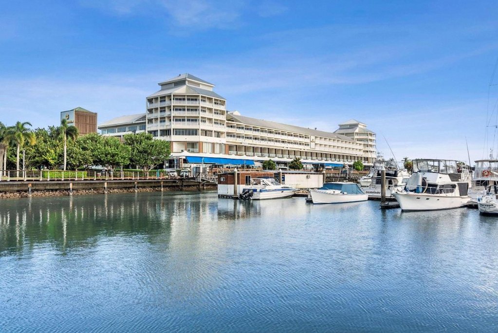 Shangri-La the Marina, Cairns