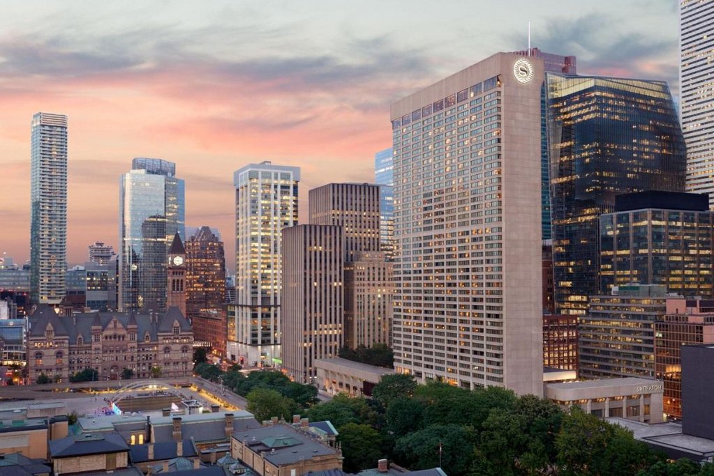 Sheraton Centre Toronto Hotel