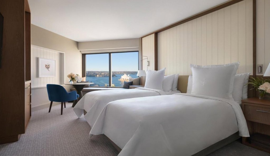 Four Seasons Hotel Sydney 2