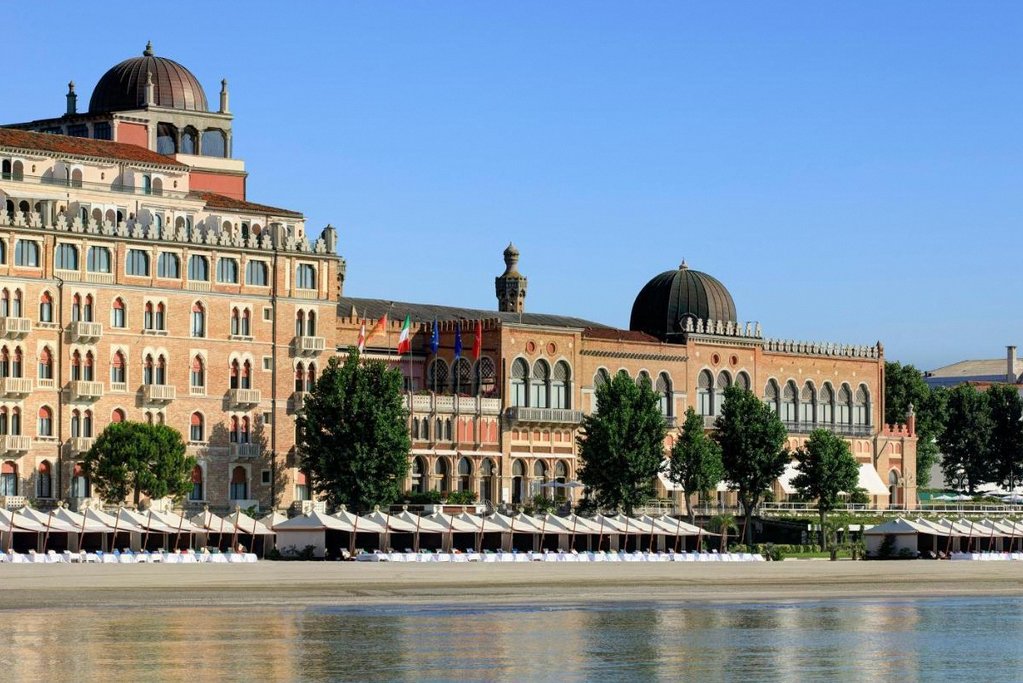 Hotel Excelsior 1